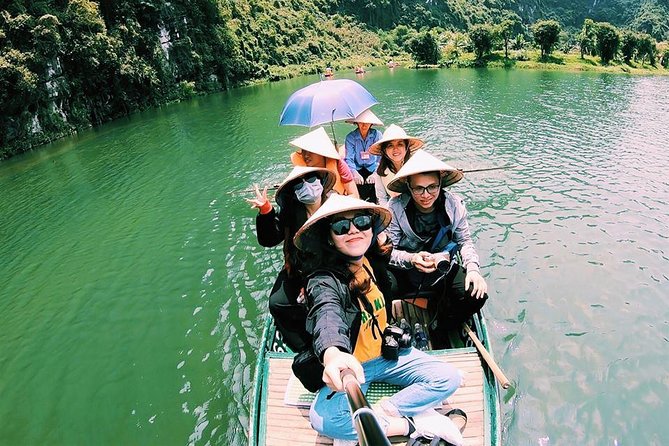 Ninh Binh Full Day Small Group Bai Dinh Trang An Mua Cave Tour - Bai Dinh Pagoda and its oversized scale