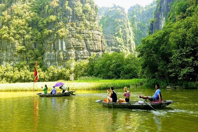 Ninh Binh Full-Day to Hoa Lu Tam Coc & Mua Cave Via Boat & Bike - Leaving Hanoi at 7:30 for the countryside