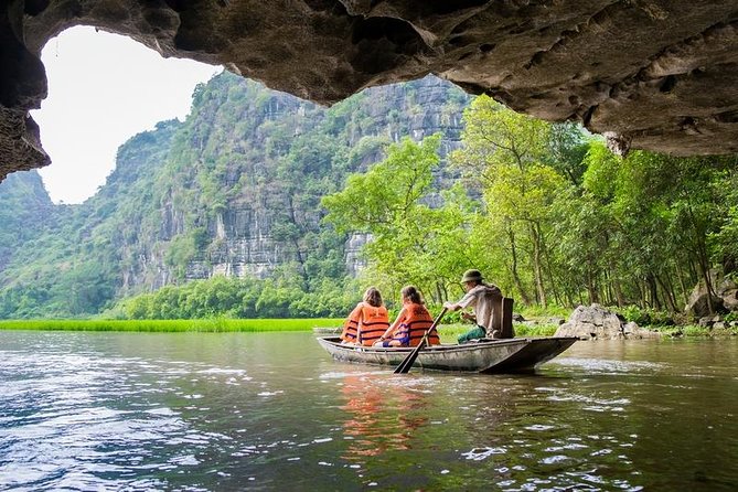 Ninh Binh Highlights Hoa Lu/Bai Dinh-Trang An/ Tam Coc- Mua Cave - Lunch, transport, and the real value of $36