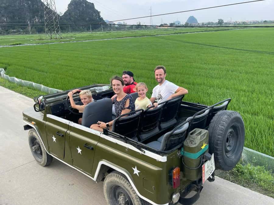 Ninh Binh Jeep Tour: Trang An Boat Ride, Bich Dong, Mua Cave - Bich Dong Pagoda and its three hillside levels