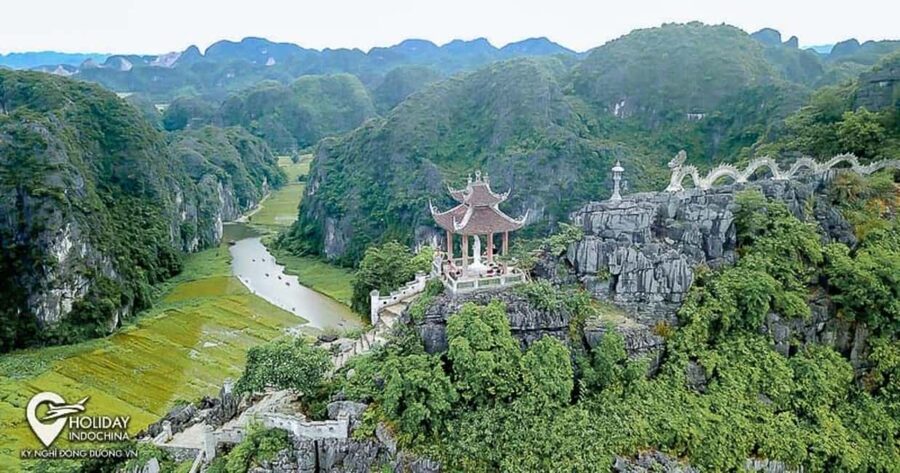 Ninh Binh: Trang An Boat Ride, Hoa Lu & Mua Cave Sunset - Lunch: useful fuel, with the final bill in mind