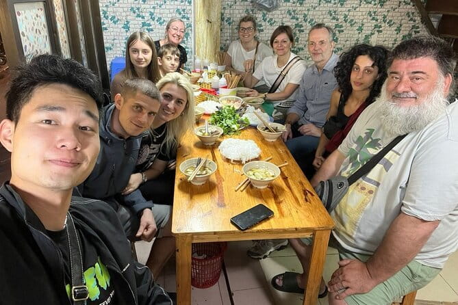 Old Quarter Food Tour in Hanoi - Dong Xuan Market and the food of the backstreets