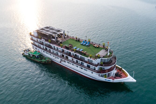 Orchid Cruises 2Days/1Night 5 Star Cruises - Vung Vieng village and Cong Do Island