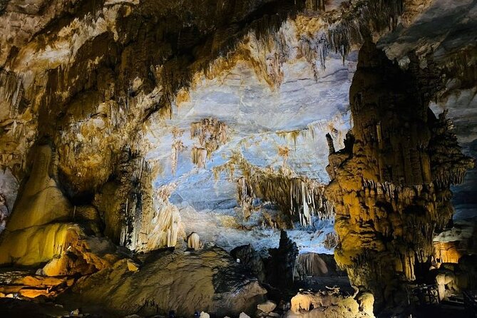 Phong Nha Cave & Paradise Cave Day Tour with All Inclusive - Phong Nha Cave by dragon boat on the Son River
