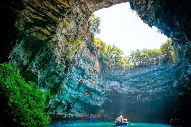Phong Nha Cave - Paradise Cave Small Group Tour: All Inclusive - Why these two caves make a strong one-day pairing
