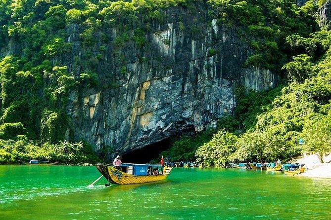 Phong Nha & Paradise Cave - 1 Day All Inclusive - Paradise Cave and its uphill approach
