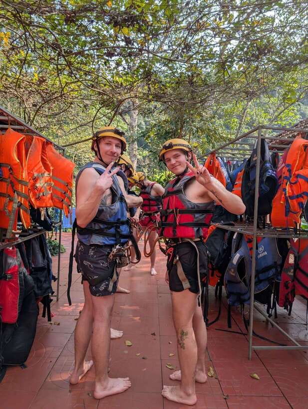 Phong Nha: Zipline Dark Cave & Paradise Cave Exploration - What the Dark Cave section feels like