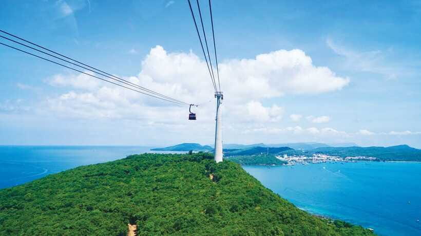 Phu Quoc: Cable Car Ride and 3 Islands Boat Tour with Lunch - Lunch aboard the boat