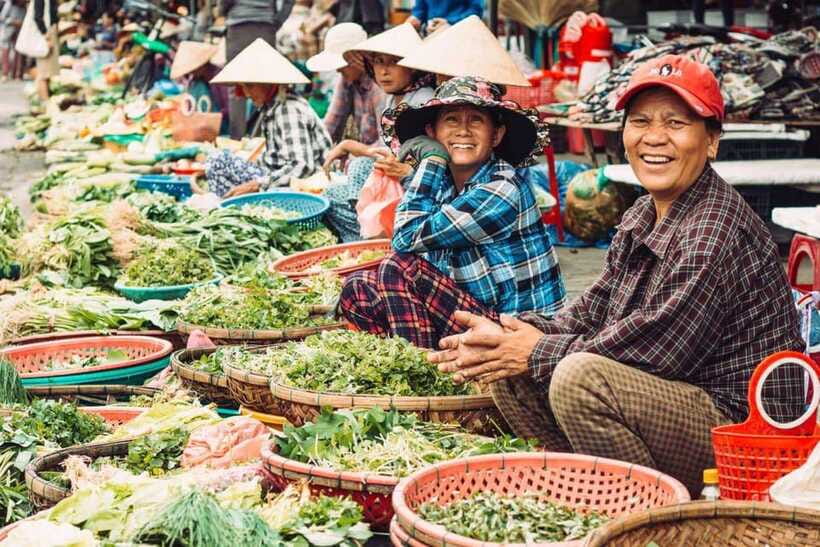 Phu Quoc: Exploring the South by Private Car and Guide - What the guide adds to the day