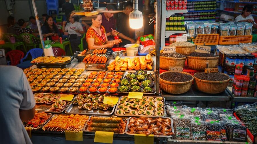 Phu Quoc: Street Food Tour - Why this Phu Quoc food tour works well at night