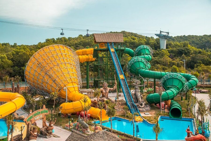 Phu Quoc: Sunworld Hon Thom Nature Park Entry Ticket - The cable car from An Thoi to Hon Thom