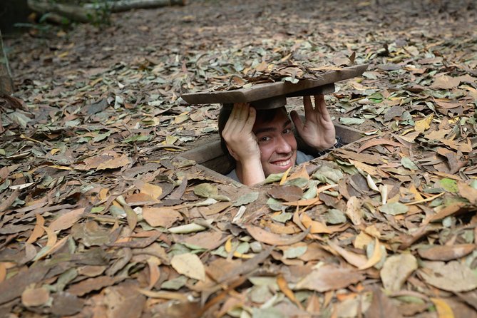 Premium Cu Chi Tunnels Tour with Local Expert - Arriving before the crowds at Cu Chi
