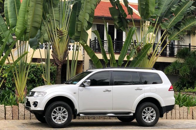 Private Car Sightseeing from Hue to Hoi An - A scenic way to move between Hue and Hoi An