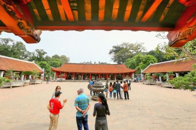 Private Crowd Free Hanoi: Morning Highlights of the City Experience
