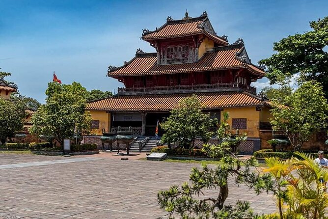 Private Full-Day Tour of Hue from Da Nang or Hoi An City - Cruising the Perfume River to Thien Mu Pagoda