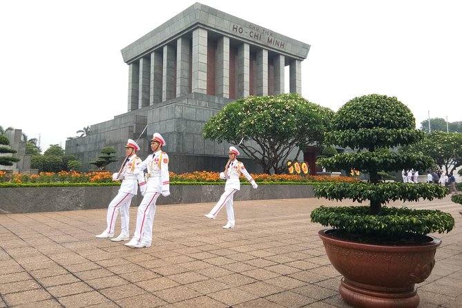 Private Hanoi city tour full day - Starting at Tran Quoc Pagoda and West Lake