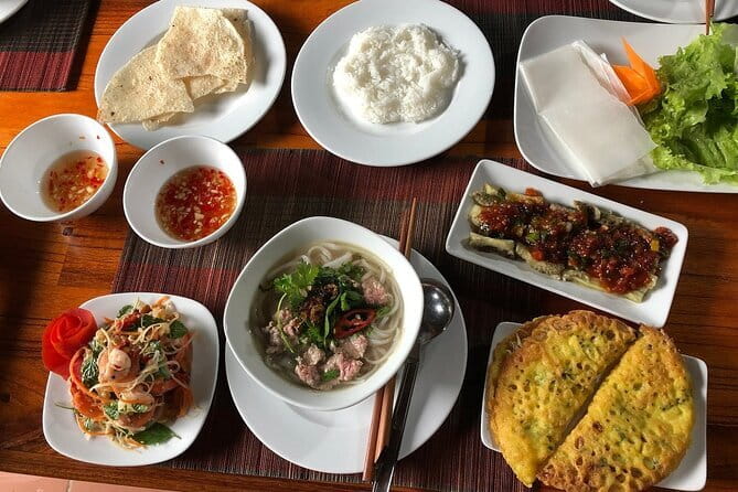 Private HoiAn Ancient Town Night Market Street food tour by Night - Weather, Cancellation, and Booking Risk