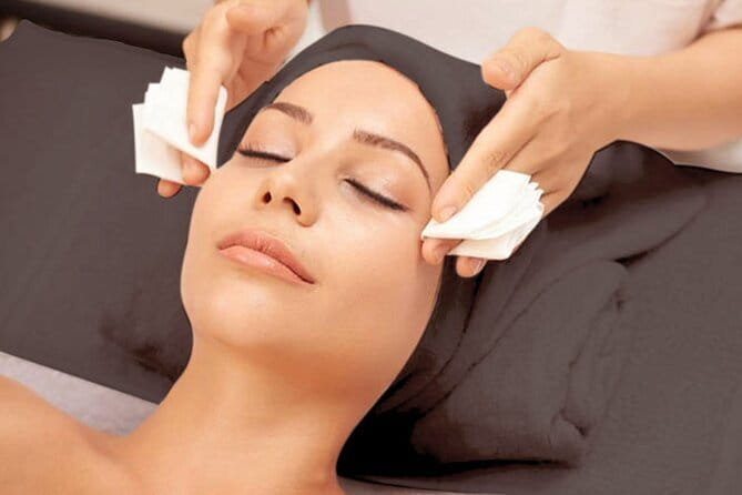 Private Rejuvenating Mask Therapy in Da Nang - Entering Oani Spa at 46 Phan Liêm