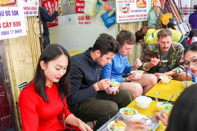 Private Street Food Tour - Walking Hanoi Old Quarter - Walking through the Old Quarter between food stops