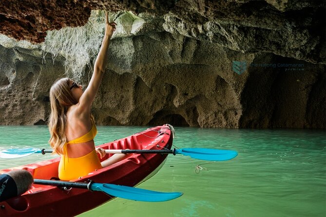 PRIVATE TOUR HALONG BAY ONE DAY with Cave, Kayaking, Bamboo Boat - Ba Hang’s calm water and the bamboo boat choice
