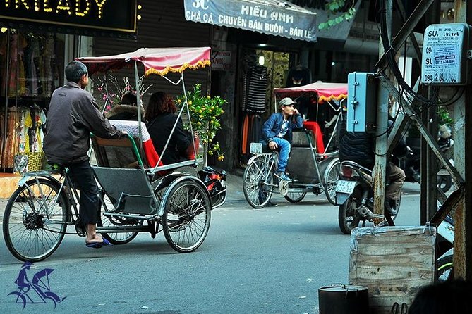 Private tour - Hanoi old quarter cyclo tour (2 hours) - The Best Reasons to Choose the Private Option