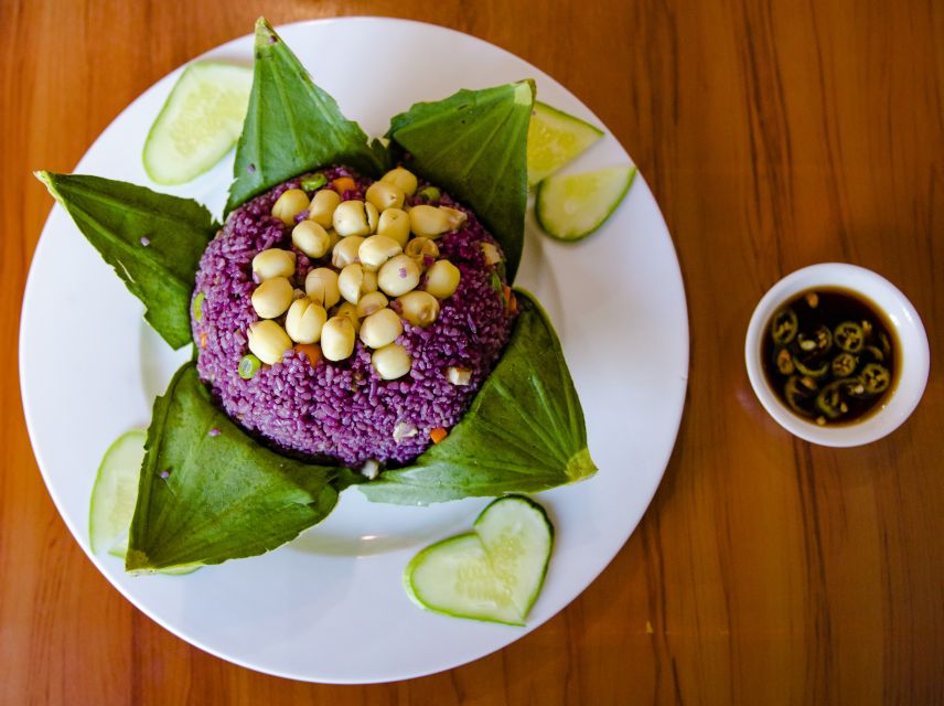 Private Vegan Food Tour By Scooter in Ho Chi Minh City - Finishing with fruit or a smoothie