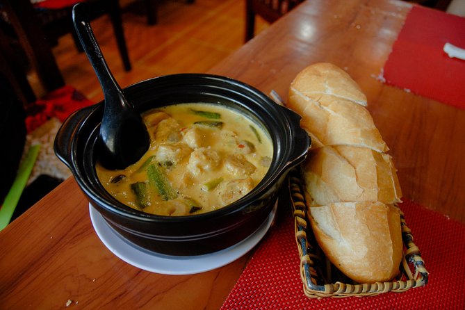 Private Vegan Food Tour By Scooter in Ho Chi Minh City - A more polished vegan restaurant experience
