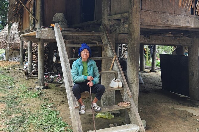 Pu Luong 2-Day Adventure: Trekking, Homestay & Local Culture - Arriving at Pù Luông Riverside Lodge