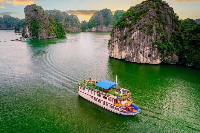 Pu Luong 3-Day Adventure: Trekking, Cycling & Local Cooking Class - Day 3: The Ma River, Chieng Ai, and bamboo rafting