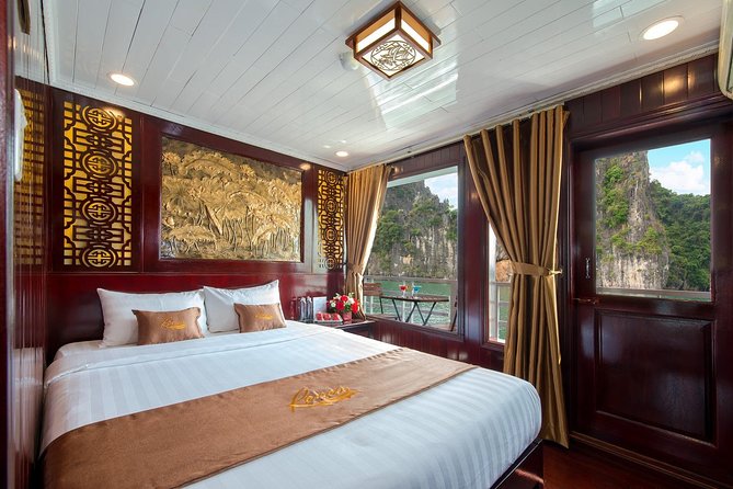 Renea Cruises - BEST Small Boat in Bai Tu Long & Halong Bay - Sunset and an overnight cabin with a view
