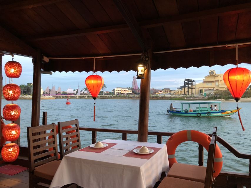 Romantic Sunset Dinner Cruise in Hoi An - Boarding at 16:45 near Moonlight Bridge