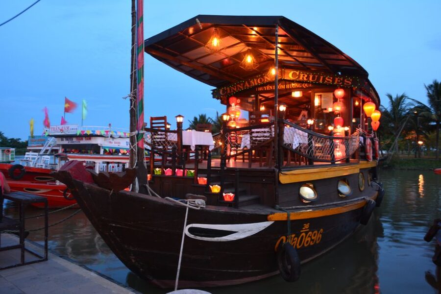 Romantic Sunset Dinner Cruise in Hoi An - The first cocktail and the best place to watch departure