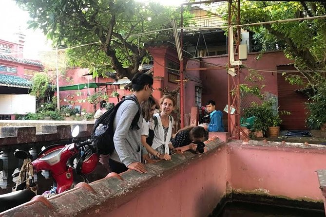 Saigon Afternoon City Historical Scooter Tour |Opt: Ao Dai Riders - Nguyen Hue Street on Foot