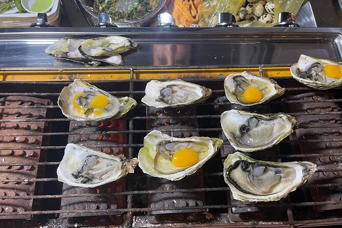 Saigon By Night and Street Food By Motorbike | Opt: Ao Dai Riders - Food variety, vegetarian choices, and what to expect
