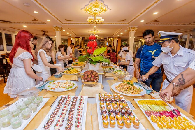 Saigon River Dinner Cruise: Buffet, Set Menu, Fine Dining (3hrs) - Music, dancing, and the evening mood