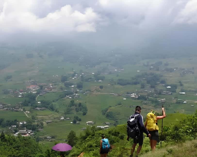Sapa 1 Day Long Trek: Trek to Hau Thao and Sa Seng Villages - 9:00 AM pickup and the start above Sapa