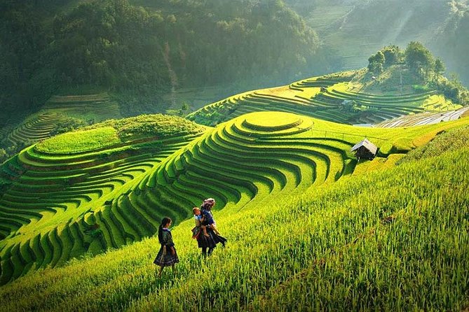 Sapa 2 Days 1 Night From Hanoi - Overnight in Ta Van Village - The morning walk to Giang Ta Chai