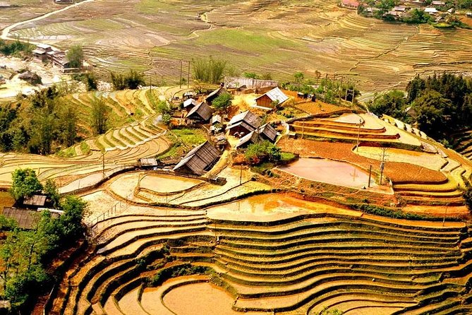 Sapa 3 Days 2 Nights Trekking Tour (1 Night In Ta Van Village, 1 Night In Hotel) - Giang Ta Chai, waterfalls, and the final walk