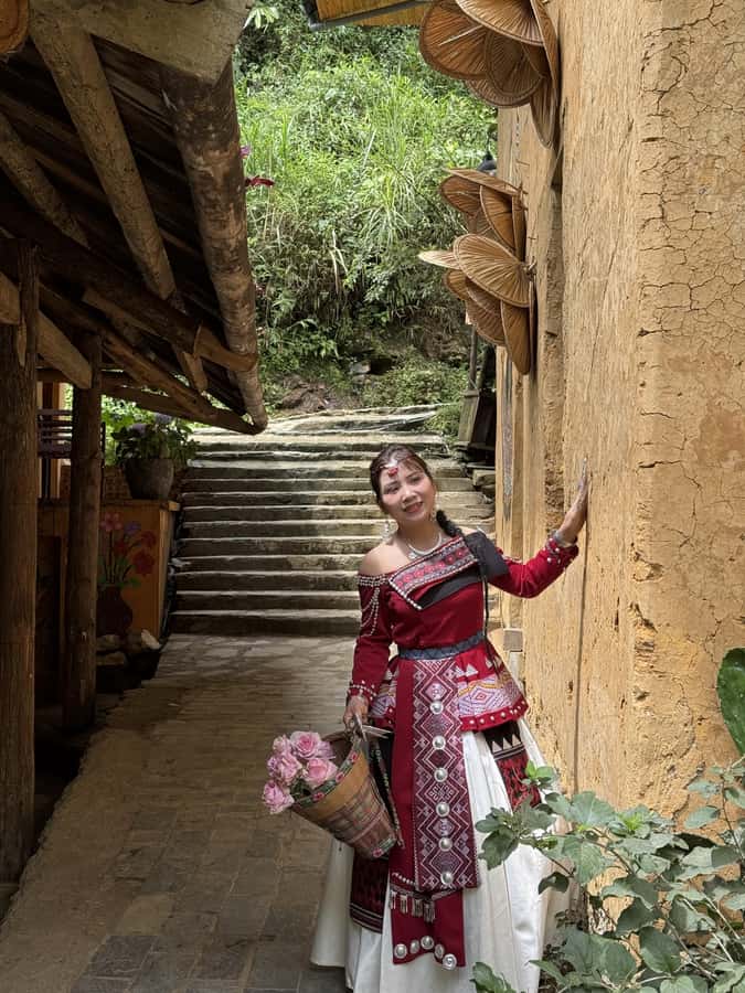 Sapa: Cat Cat Village, Moana, Alpine Coaster, Fansipan Cable - Fansipan at 3,143 meters, without a hard climb