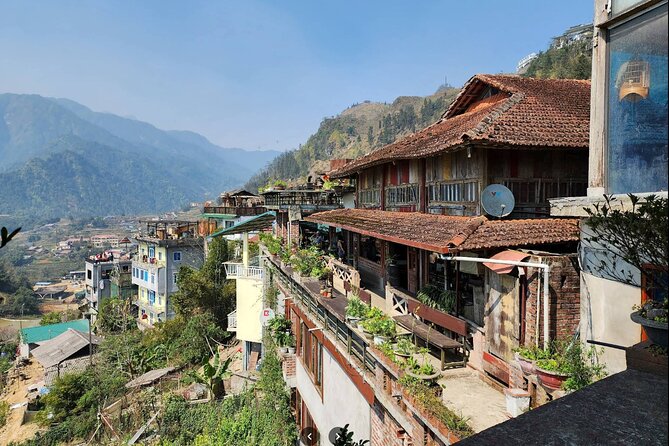 Sapa: Fansipan Cable, Cat Cat Village & Moana Instagram Tour - Guides are the strongest part of the human experience