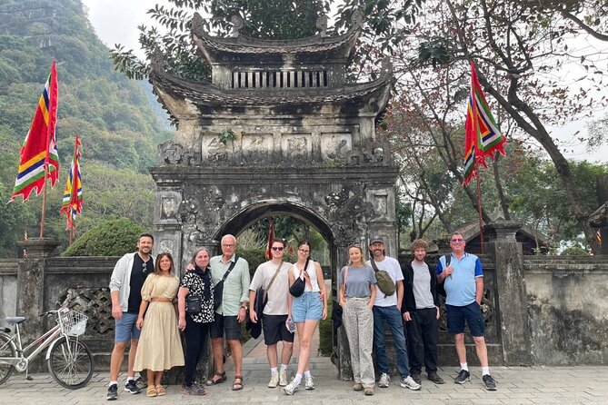 Sensational Ninh Binh Day Trip & Departs from Ninh Binh - Two hours on the Trang An waterways