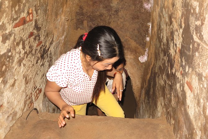 Small-Group 1-Day Tour: Cu Chi Tunnels & Mekong Delta - What the guide and group size add