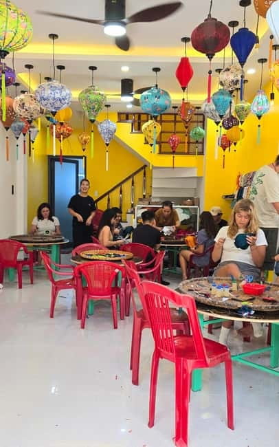 The Lantern Lady: Traditional Lantern Class in Old Town - Key points to know before you go
