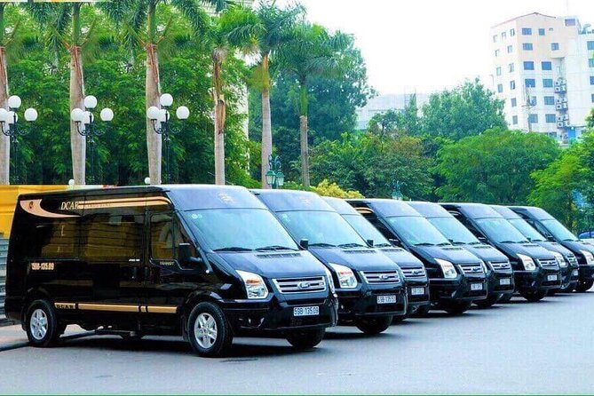 (TOP) Private car: Hanoi/Noi Bai Airport (HAN) from/to Ha Long - The two-hour road ride