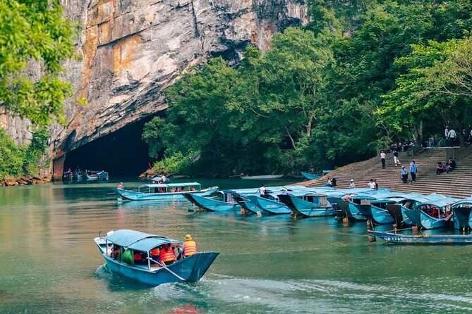 Tour Phong Nha Cave Dragon Boat Half Day - The Hue option adds real value