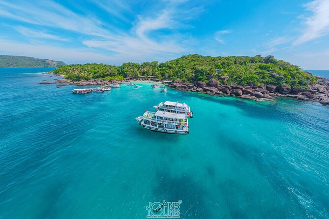 Trip 3 : 3 Islands by boat - A full day across Phu Quoc’s southern islands