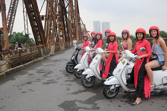 Vespa City Tour &Train Street Female With Ao Dai Riders 4,5 Hours - Female Ao Dai riders and the first safety briefing